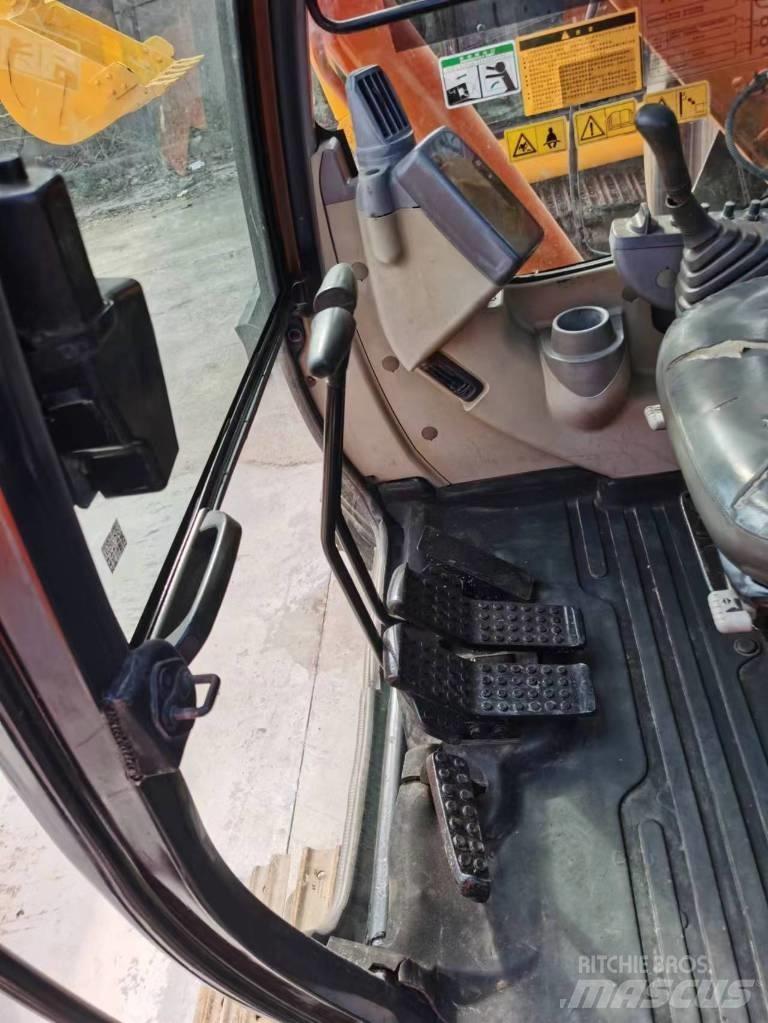 Hitachi ZX 70 Telakaivukoneet