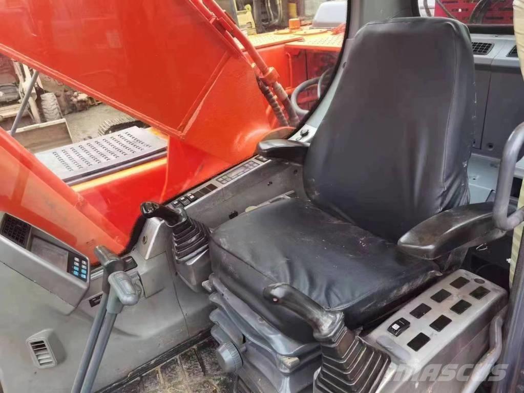 Doosan DX 225 LC Minikaivukoneet < 7t