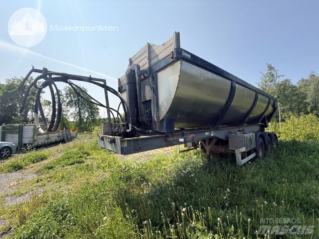 Parator STI 17-24 Kippipuoliperävaunut