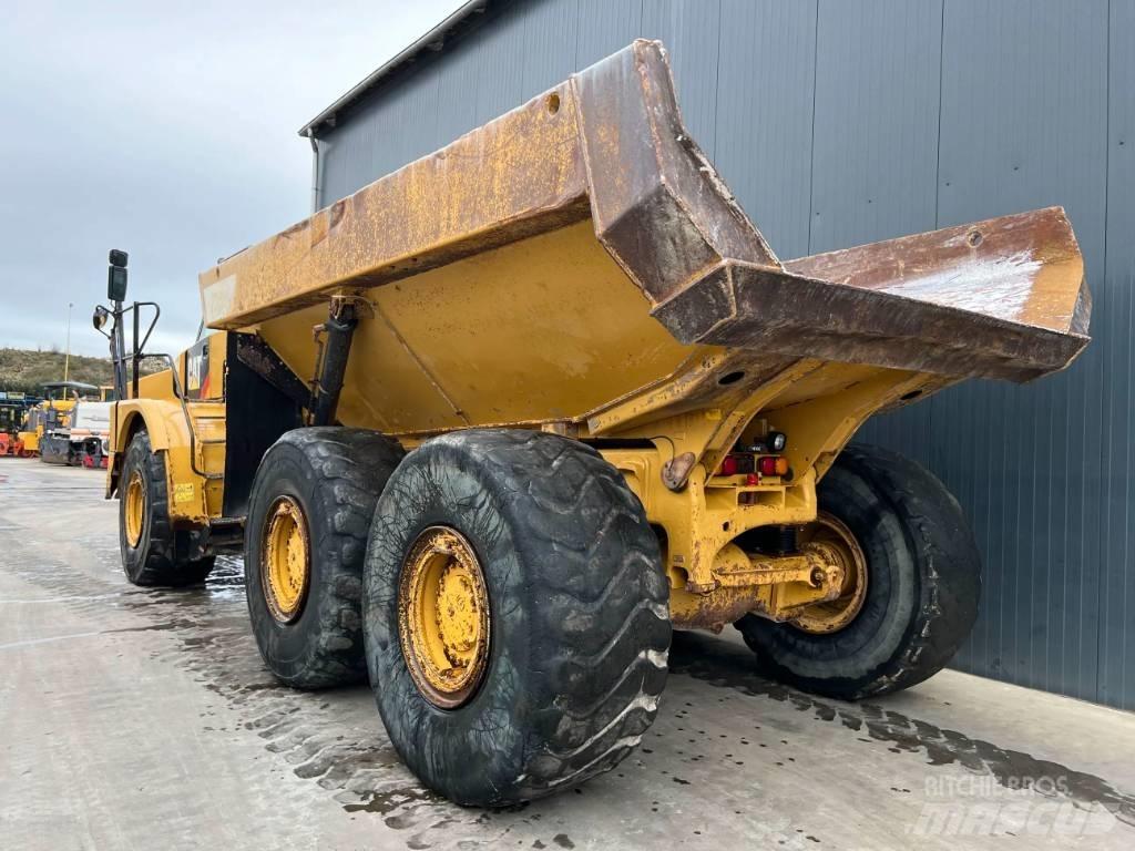 CAT 735B Dumpperit