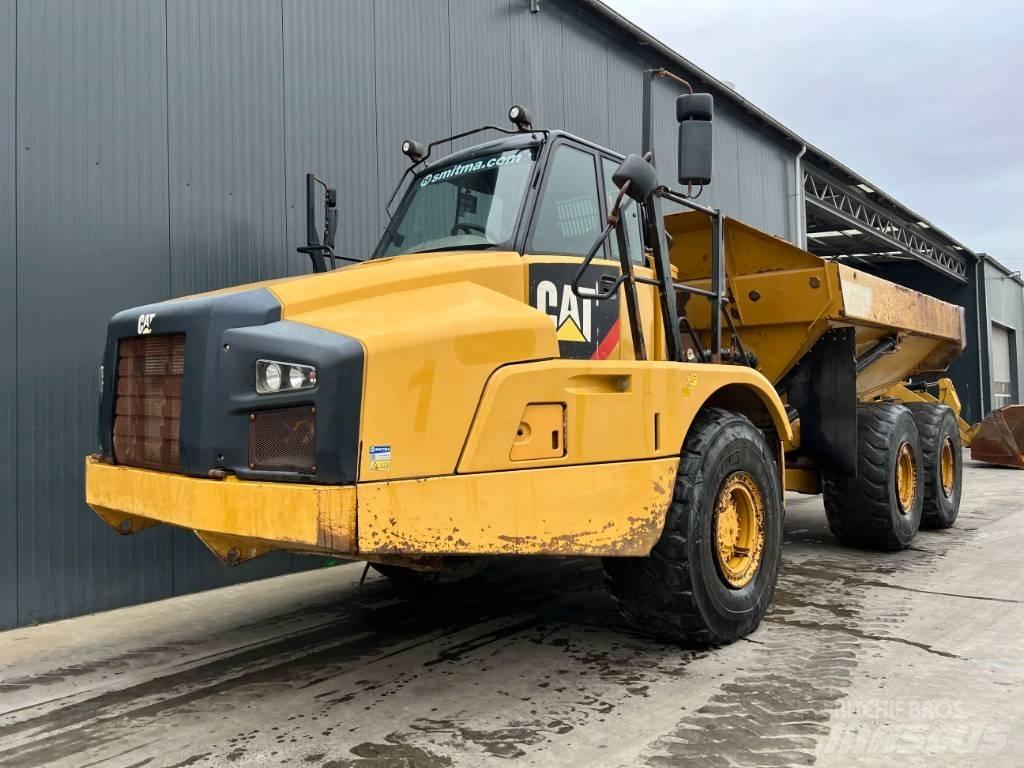CAT 735B Dumpperit