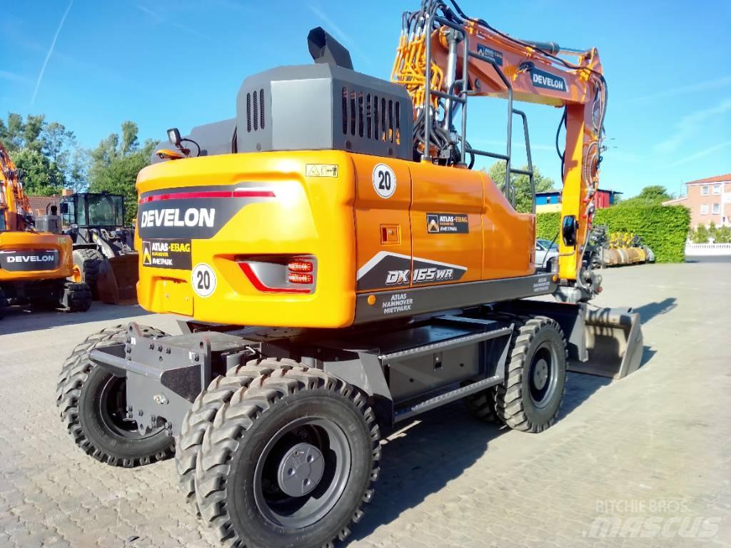 Develon DX 165 WR-7 Pyöräkaivukoneet