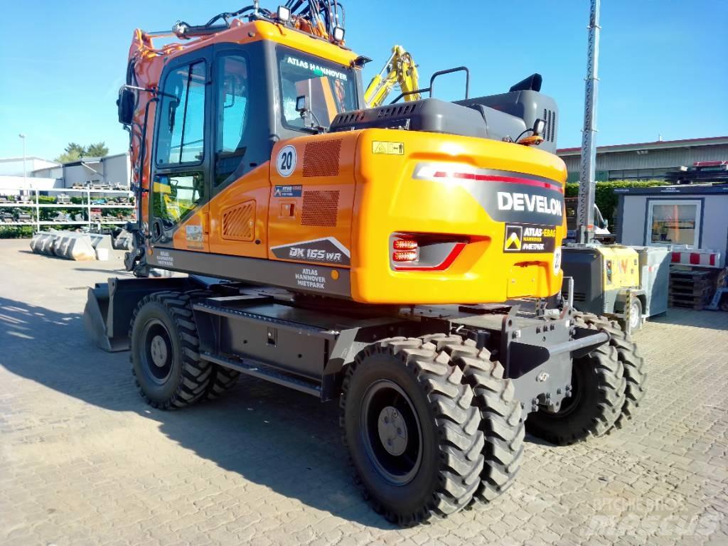 Develon DX 165 WR-7 Pyöräkaivukoneet