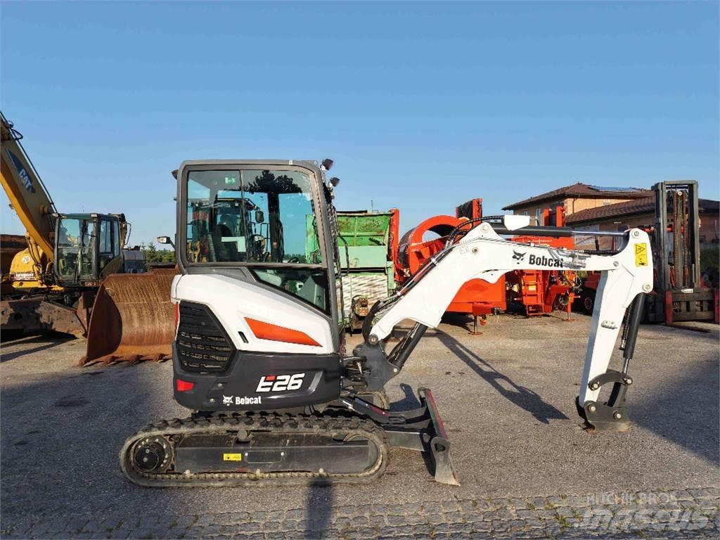 Bobcat E26 Minikaivukoneet < 7t