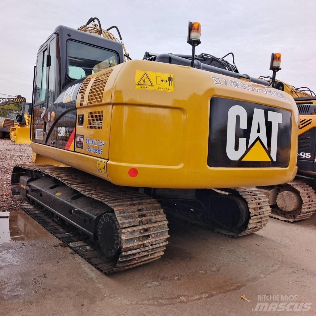 CAT 320D2GC Telakaivukoneet