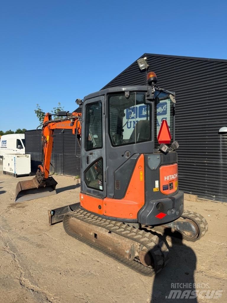 Hitachi ZX 33 Telakaivukoneet