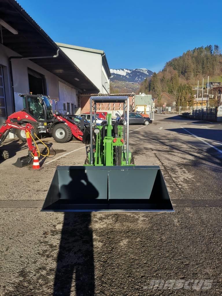 Striegel 160 YA Etukuormaimet ja kaivuulaitteet