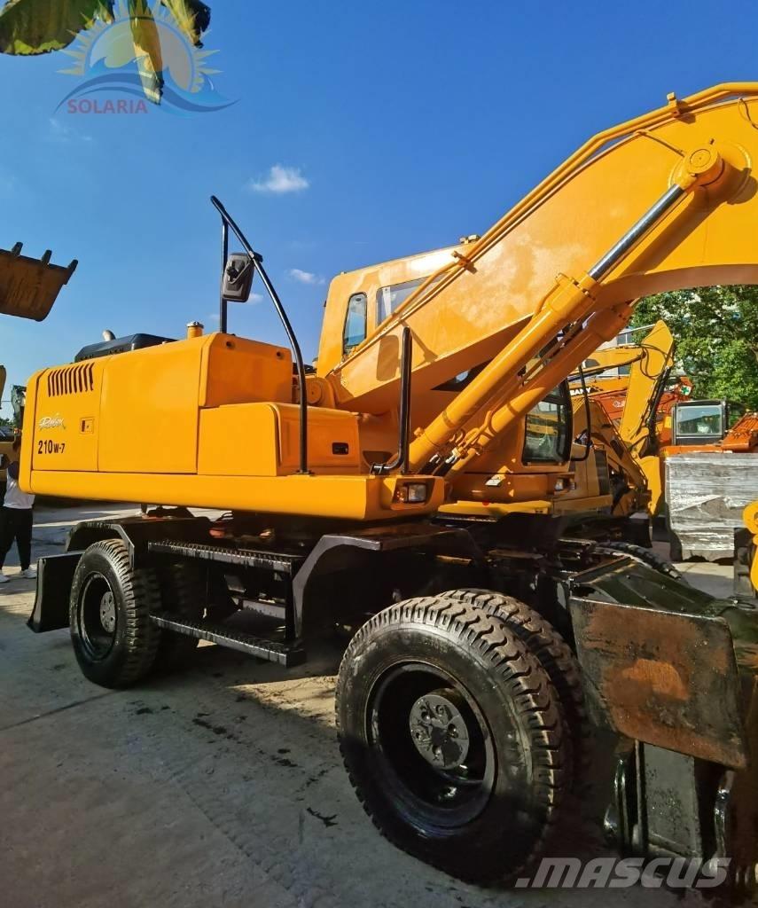 Hyundai robex 210w-7 Pyöräkaivukoneet