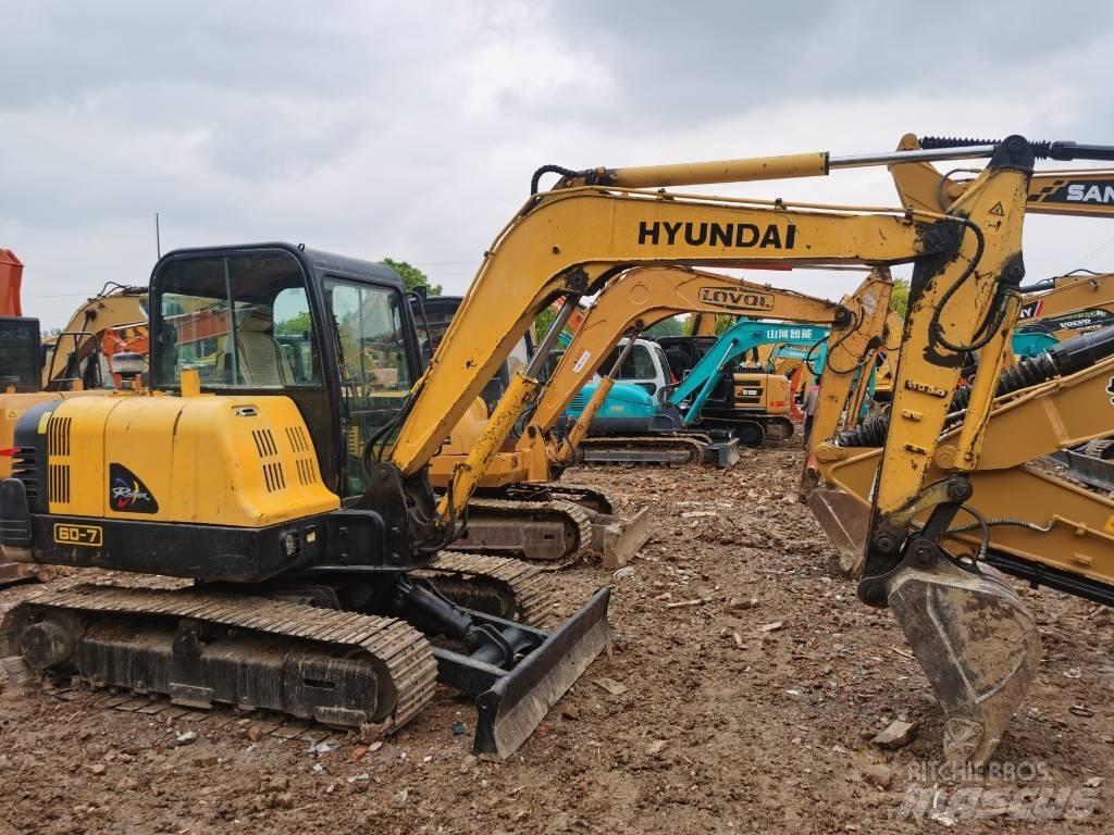 Hyundai R60 Telakaivukoneet