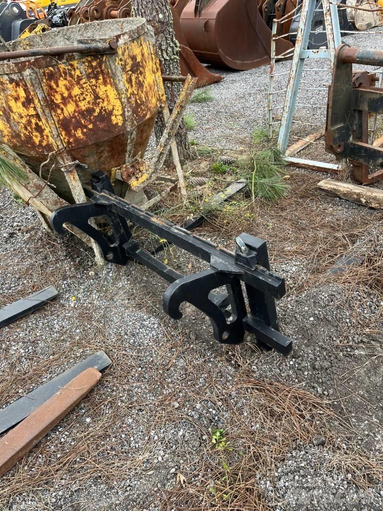 Volvo L 30, L25, L28 Pyöräkuormaajat