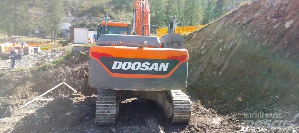 Doosan DX 235 Telakaivukoneet