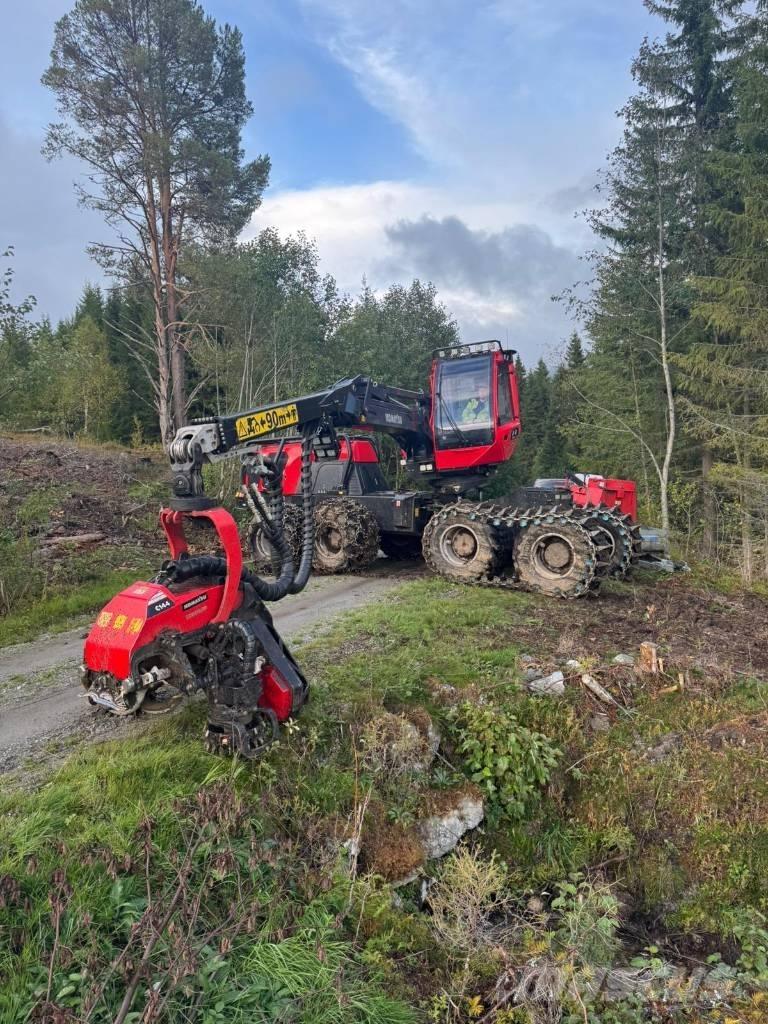 Komatsu 951 XC Harvesterit