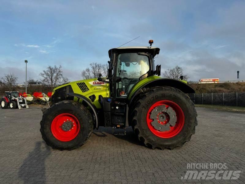 CLAAS AXION 830 Traktorit