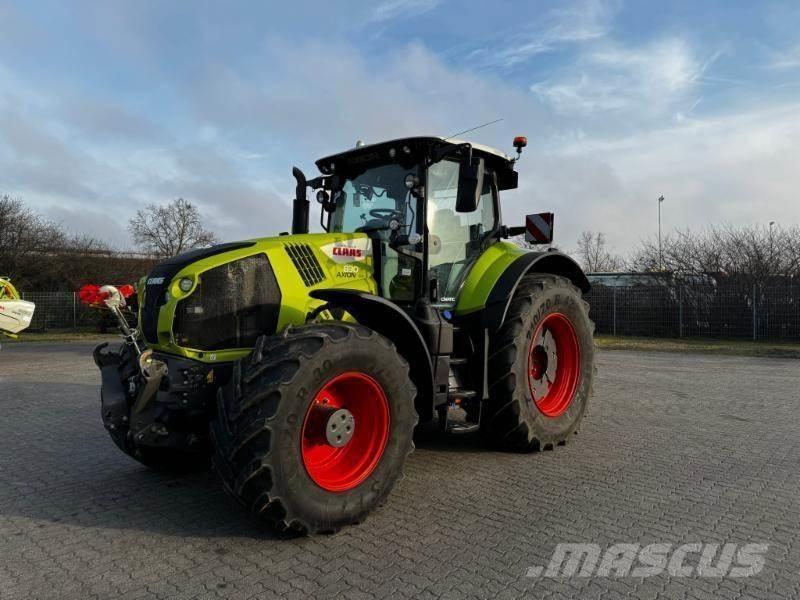CLAAS AXION 830 Traktorit
