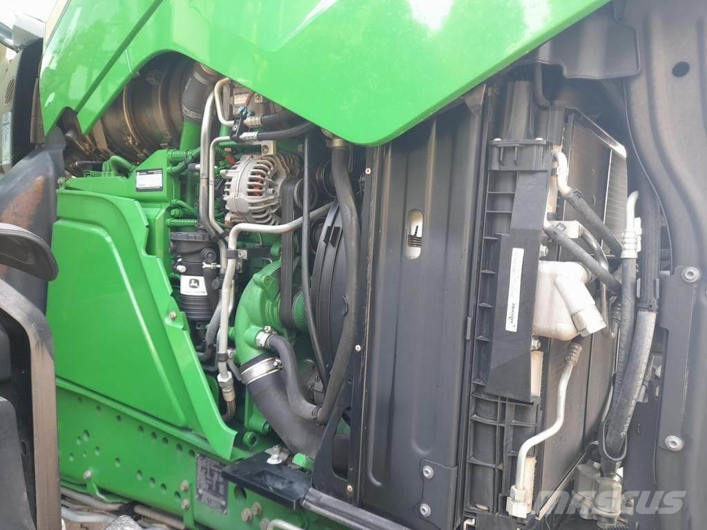 John Deere 6155R Traktorit