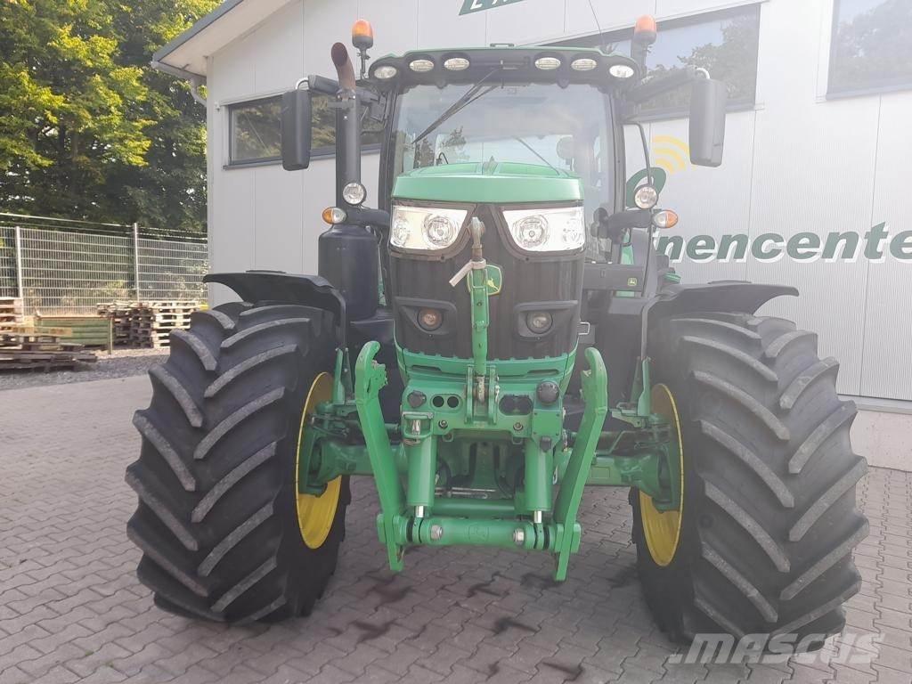 John Deere 6155R Traktorit