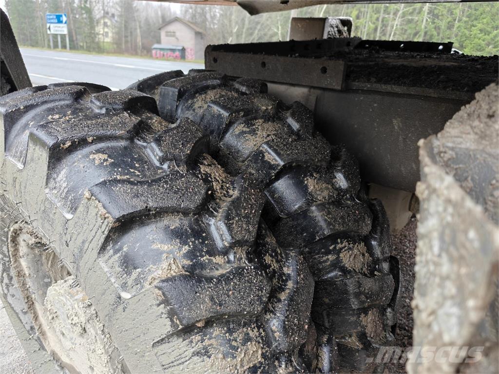 Doosan DX 210 W-7 Pyöräkaivukoneet