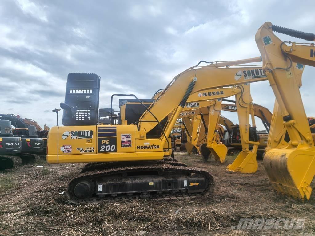 Komatsu PC 200-8 Midikaivukoneet 7t - 12t