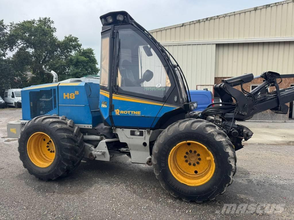 Rottne H8B Harvesterit