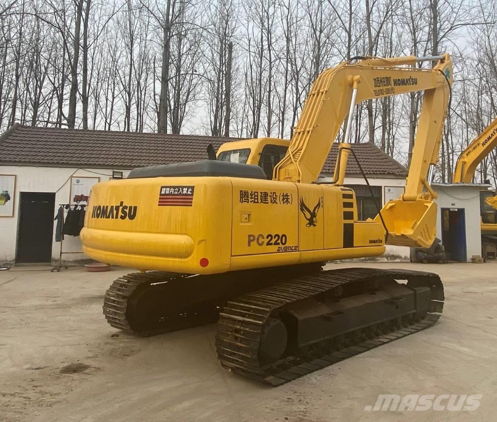 Komatsu PC 220-8 Telakaivukoneet