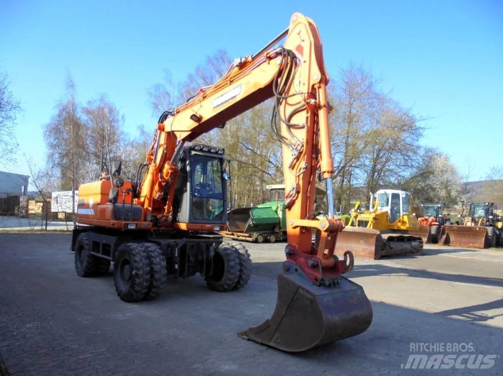 Doosan DX 160 W Pyöräkaivukoneet