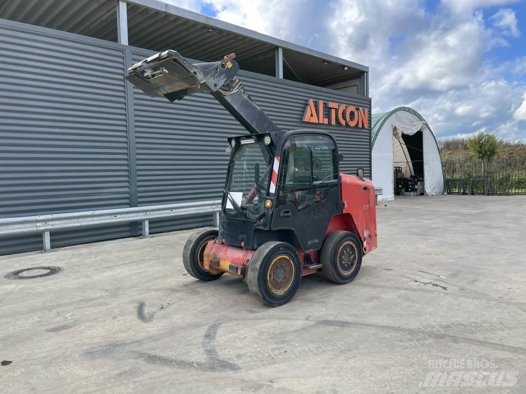 JCB R260 Juontokoneet