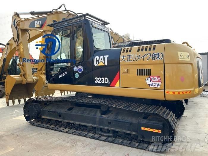 CAT 323D/323/323DL Telakaivukoneet