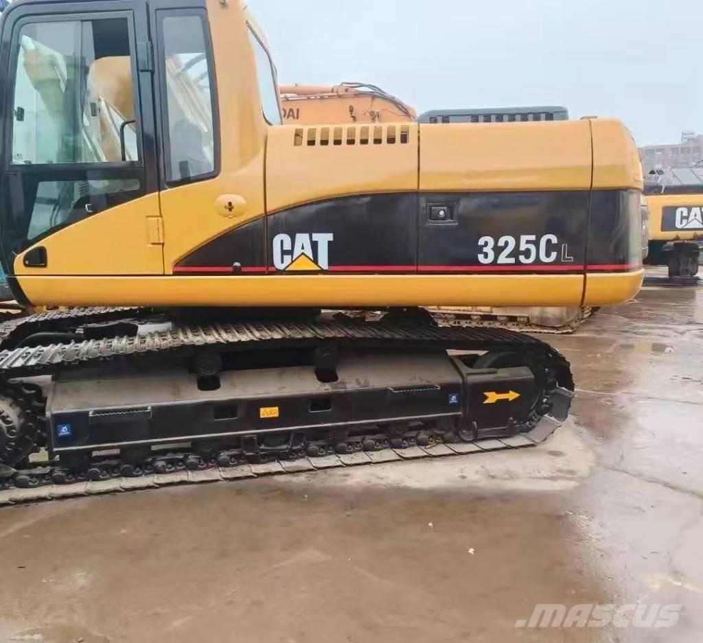 CAT 325 C Telakaivukoneet
