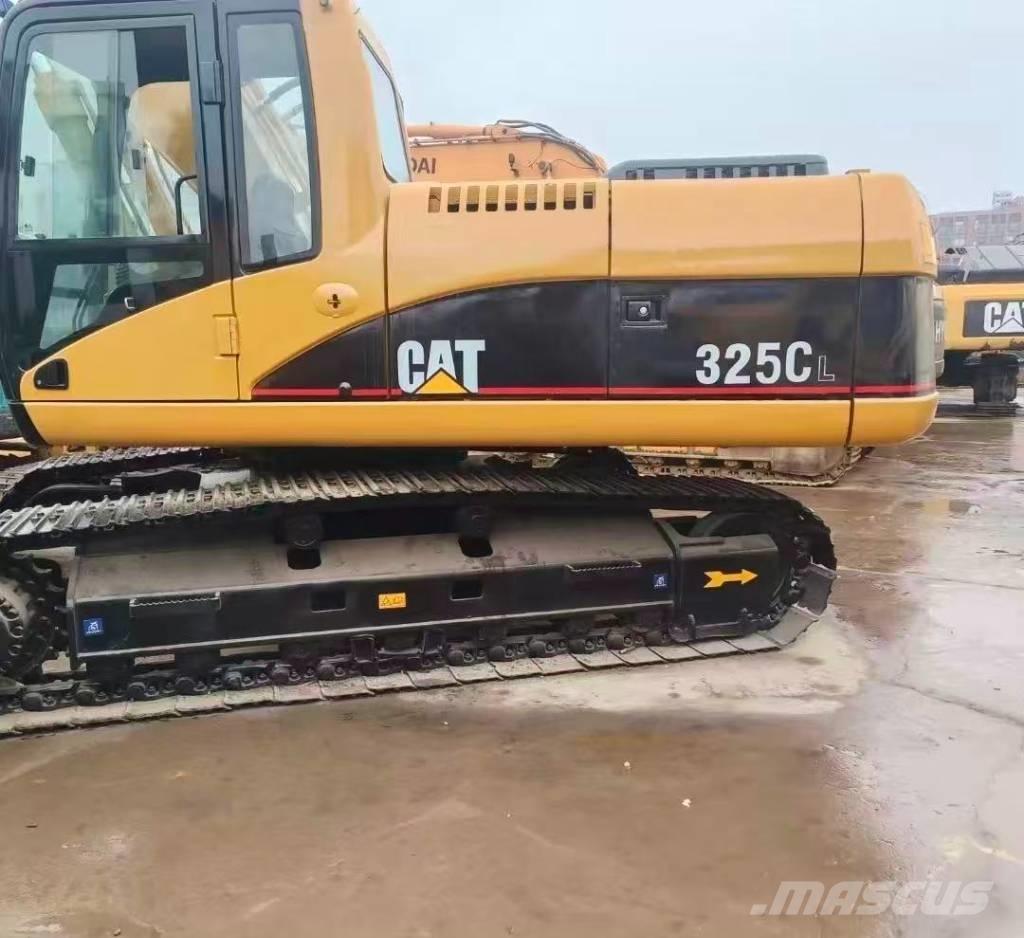 CAT 325 C Telakaivukoneet