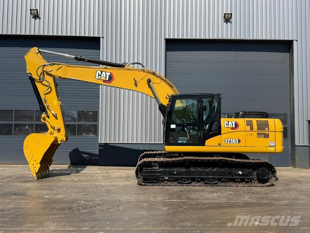 CAT 323D3 Telakaivukoneet