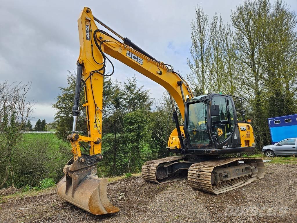 JCB JS 130 LC Telakaivukoneet