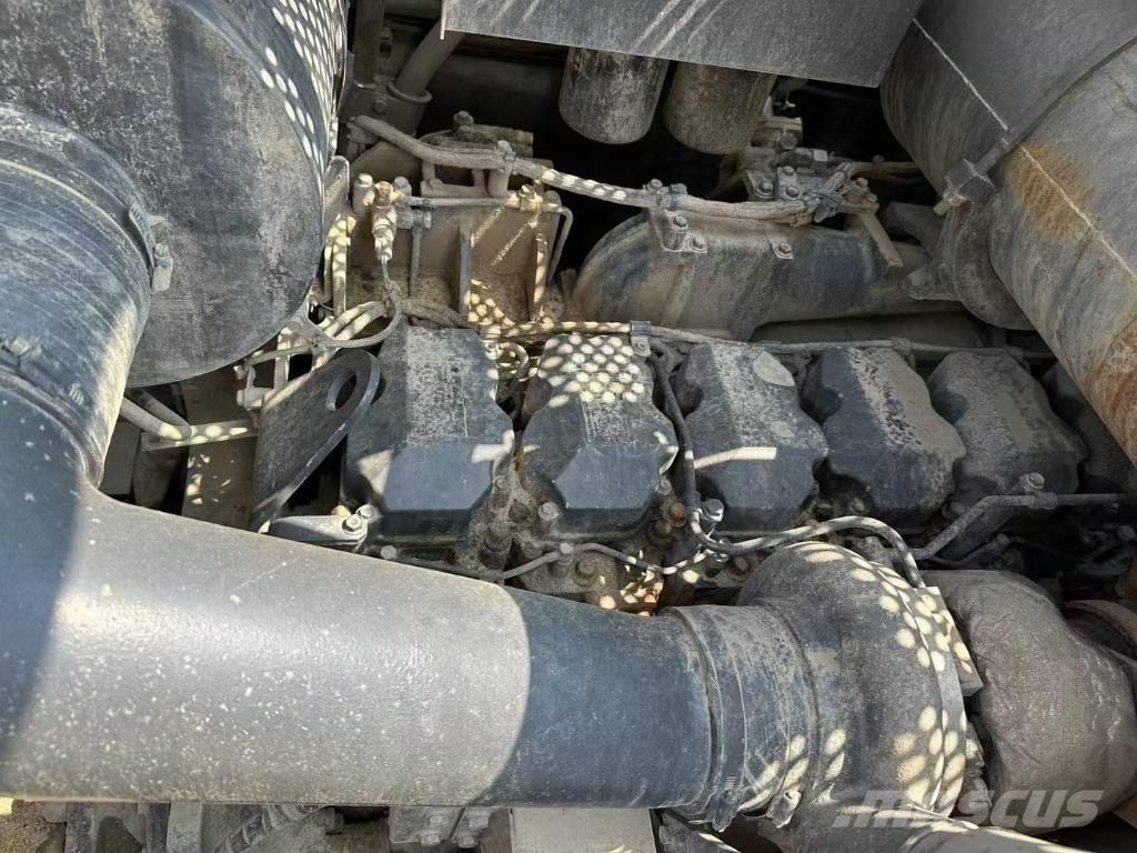 Komatsu PC 850-8 Amfibio-kaivinkoneet