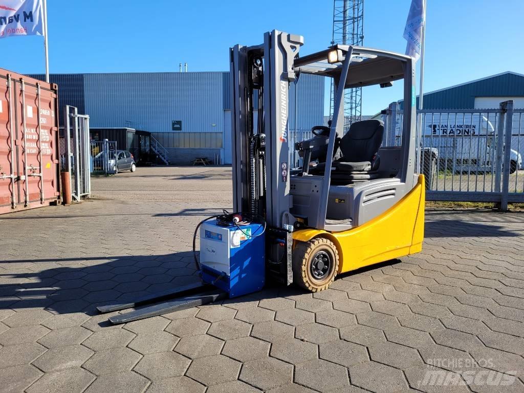Jungheinrich EFG 216 Sähkötrukit