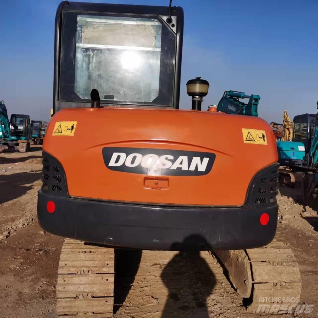 Doosan DH60-7 Telakaivukoneet