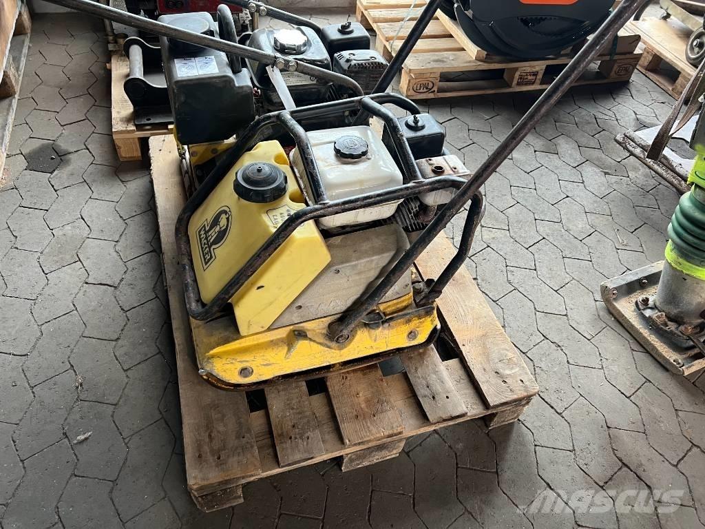 Bomag BVP 18/45 Tärylevyt