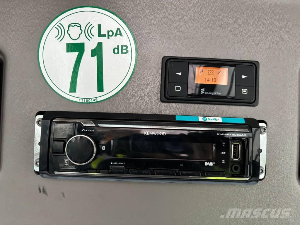 Volvo ECR 235 E Telakaivukoneet