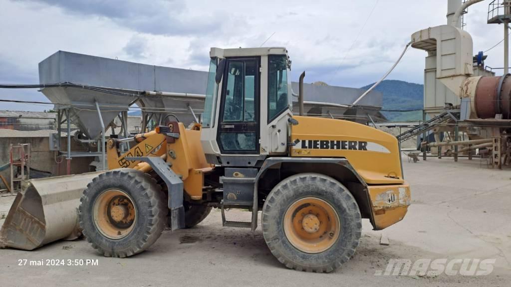Liebherr L 514 Puomit