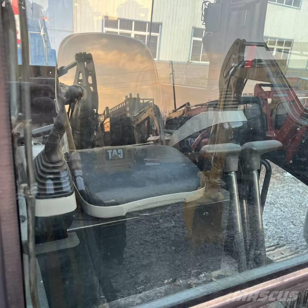 Komatsu PC 40 MR Minikaivukoneet < 7t