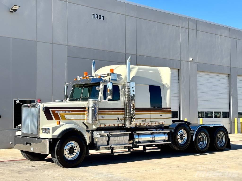 Western Star 4900 EX Vetopöytäautot