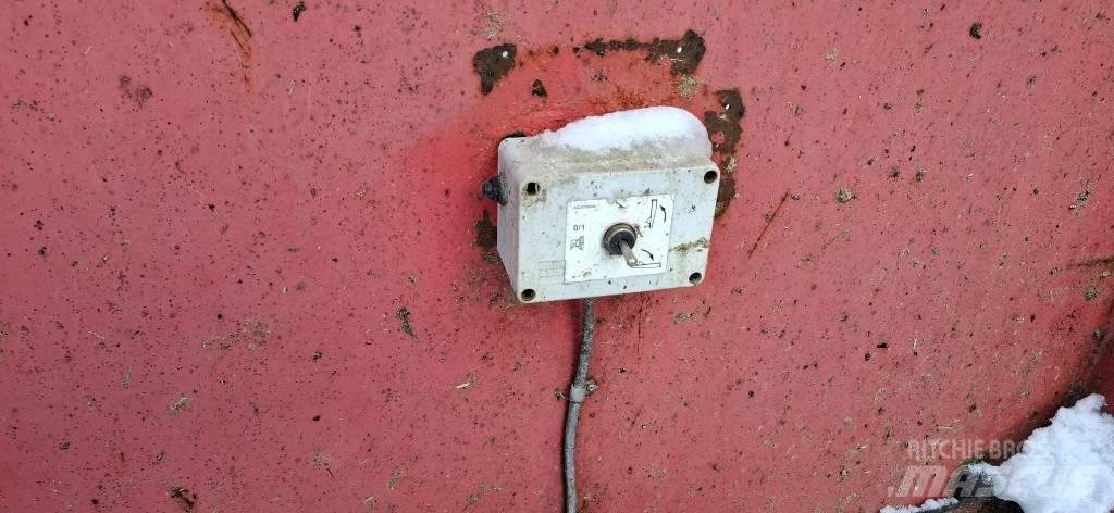 Kuhn Primor 3560 Paalinkäsittelykoneet