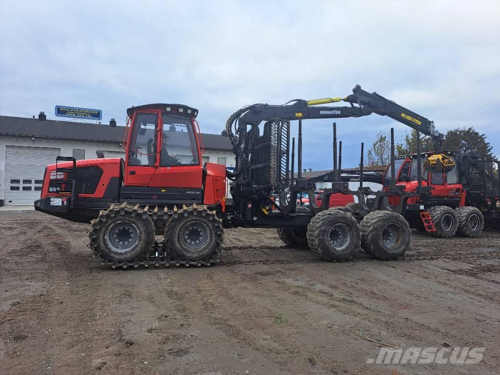 Komatsu 855 Kuormatraktorit