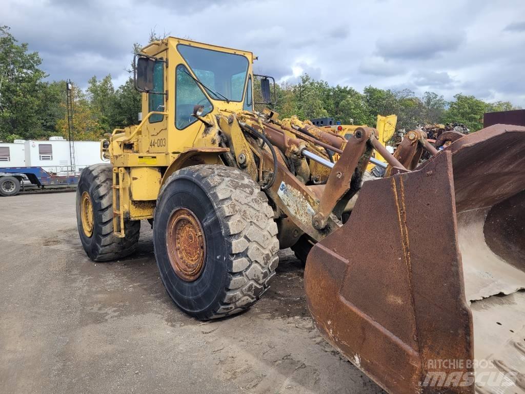 CAT 980 B Pyöräkuormaajat