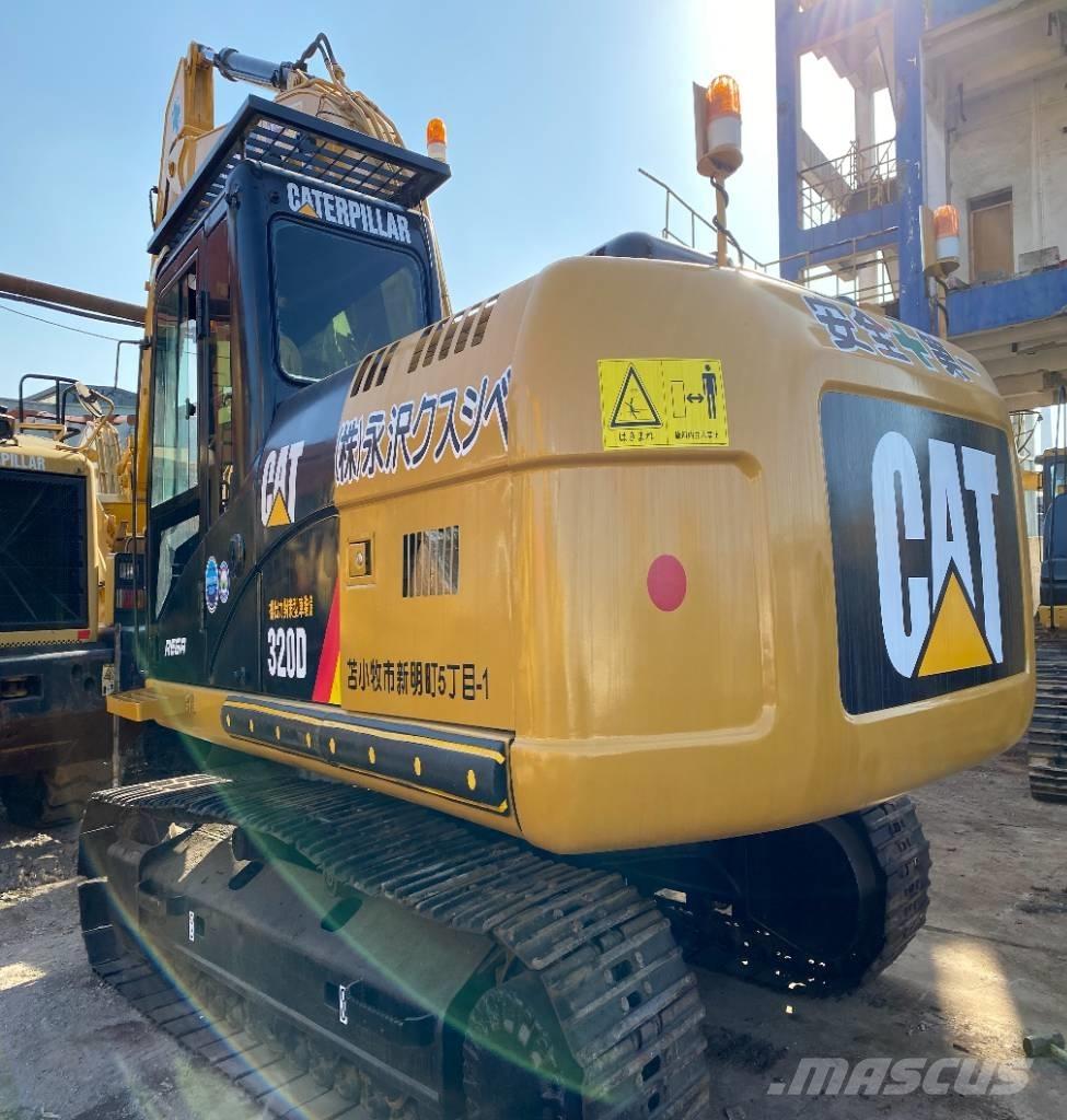 CAT 320 D Telakaivukoneet