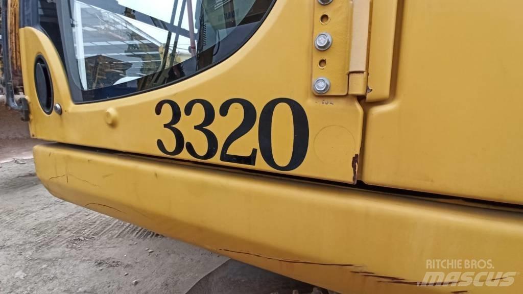 Komatsu PC240NLC-8 Telakaivukoneet
