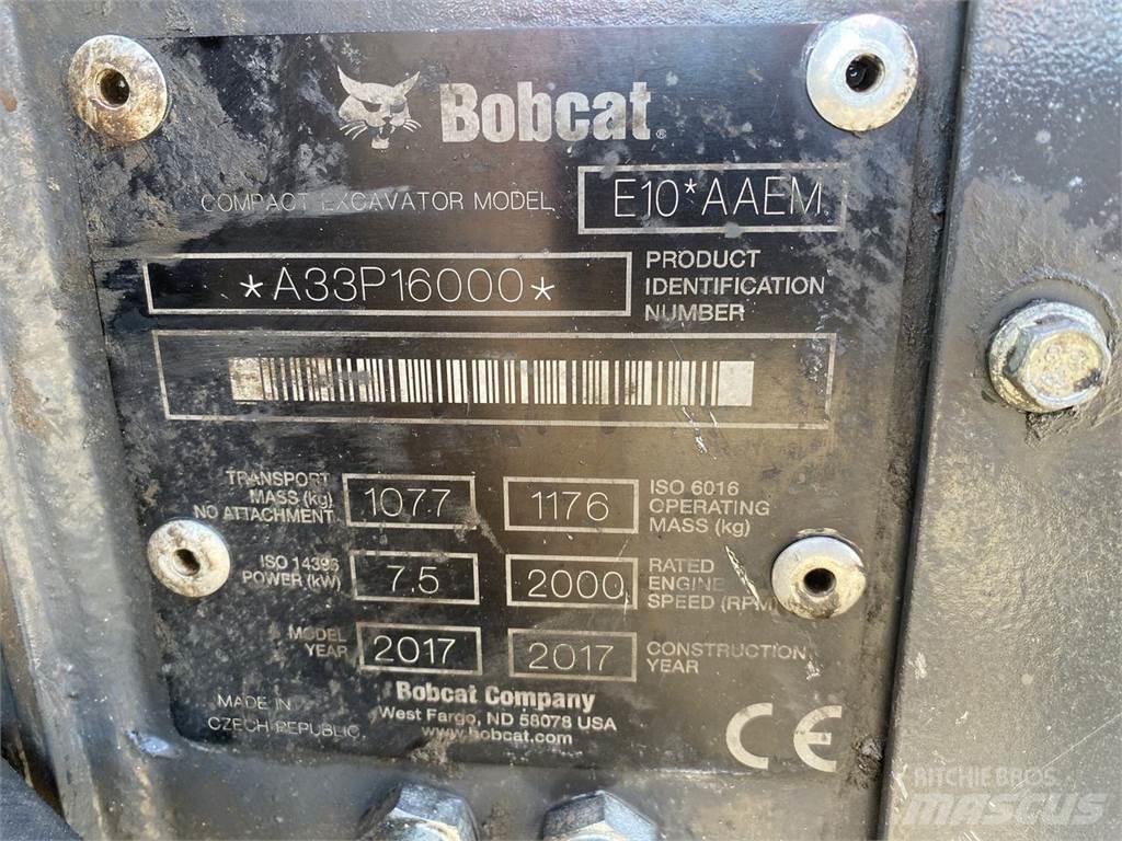 Bobcat E10 Pyöräkaivukoneet