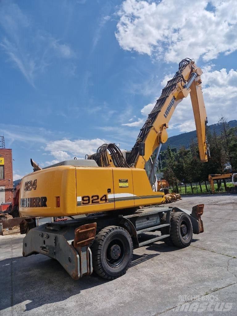 Liebherr A924C Jätteenkäsittelijät