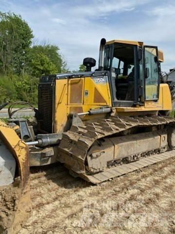 John Deere 750 KLGP Telaketjupuskutraktorit