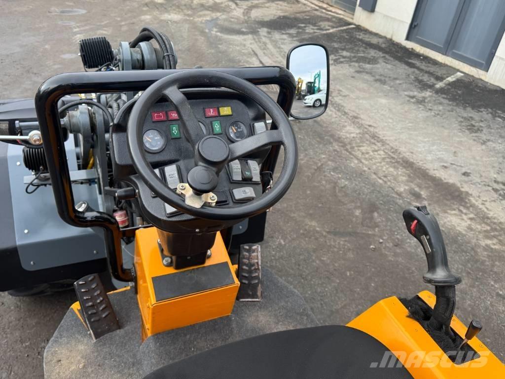 GiANT V 451 T X-Tra Pienkuormaajat