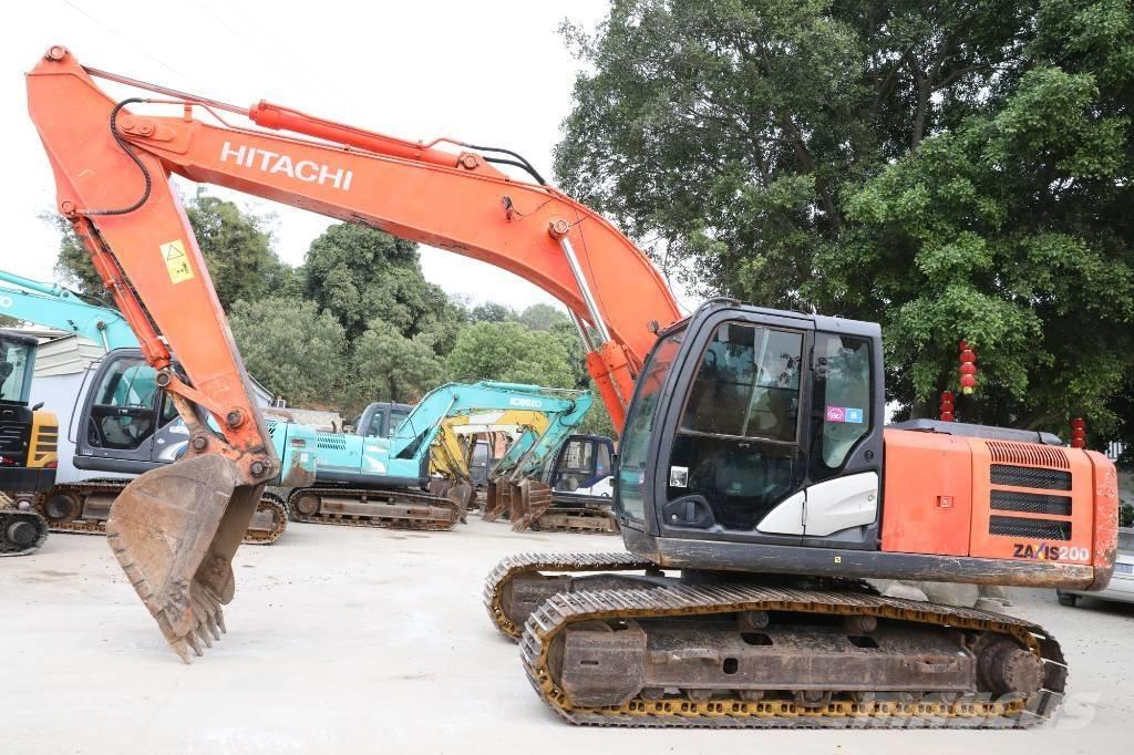 Hitachi ZX 200-5 G Telakaivukoneet