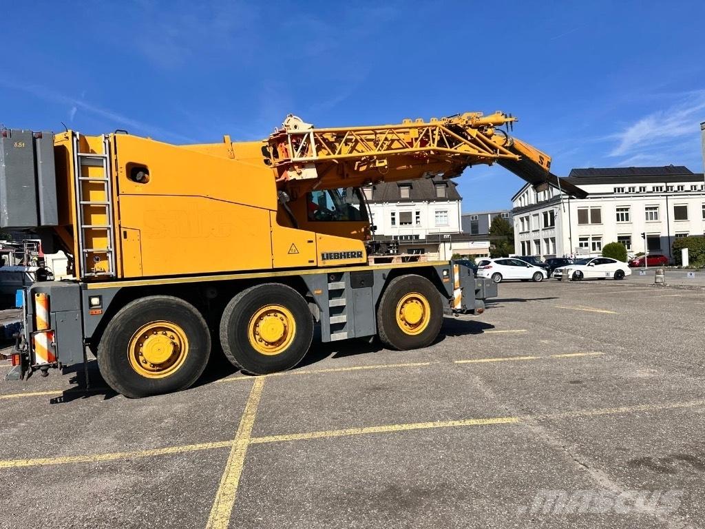 Liebherr LTC 1055 RT-nosturit